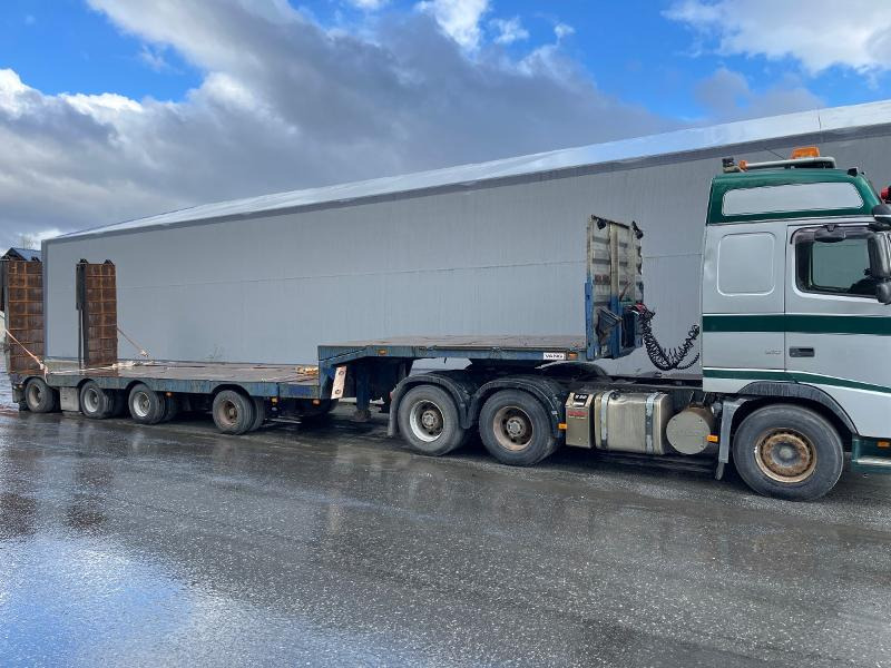 2005 Volvo FH16 6x4 Trekkvogn med Vang SHSL 1111TS maskinhenger - Vlačilec: slika 4 2005 Volvo FH16 6x4 Trekkvogn med Vang SHSL 1111TS maskinhenger - Vlačilec: slika 4