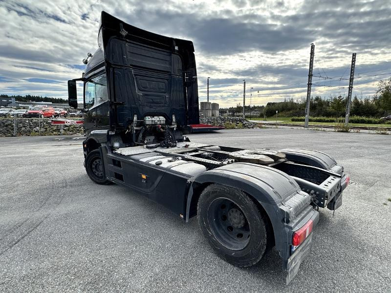 2018 Mercedes-Benz 2046LS 4X2 963402 12 - Vlačilec: slika 3 2018 Mercedes-Benz 2046LS 4X2 963402 12 - Vlačilec: slika 3