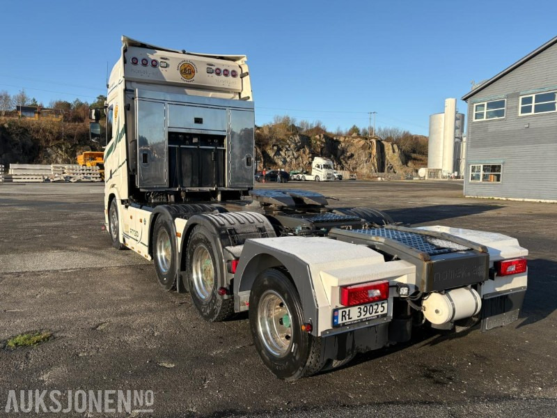 2019 Scania R730 6X4X2 Tungtrekker Euro6 maks vogntogvekt 150tonn - Vlačilec: slika 5 2019 Scania R730 6X4X2 Tungtrekker Euro6 maks vogntogvekt 150tonn - Vlačilec: slika 5