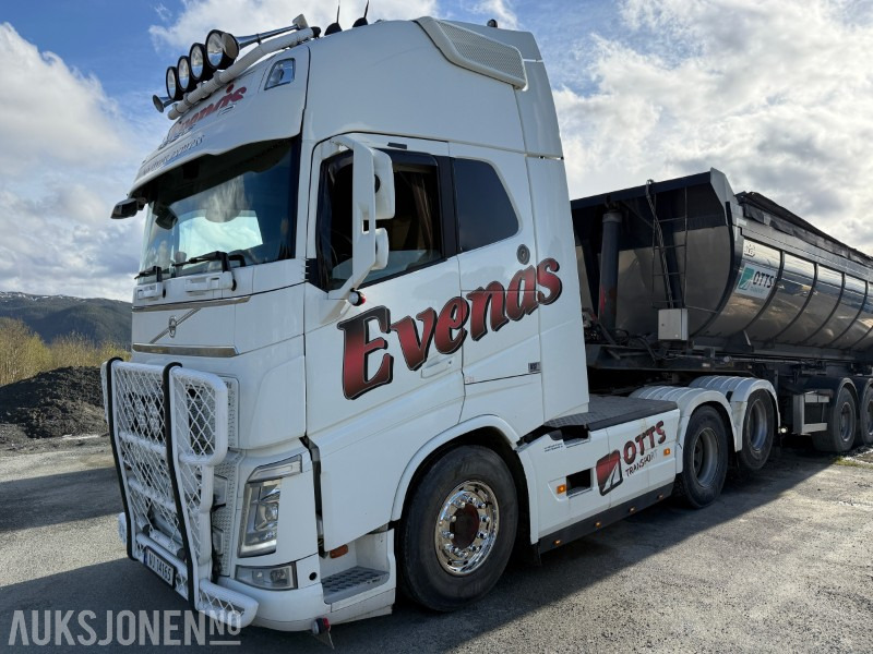 Volvo FH540 6x4 – 2019-modell | Tandemtrekker med tipp-hydraulikk, luftfjæring og retarder - Vlačilec: slika 1 Volvo FH540 6x4 – 2019-modell | Tandemtrekker med tipp-hydraulikk, luftfjæring og retarder - Vlačilec: slika 1