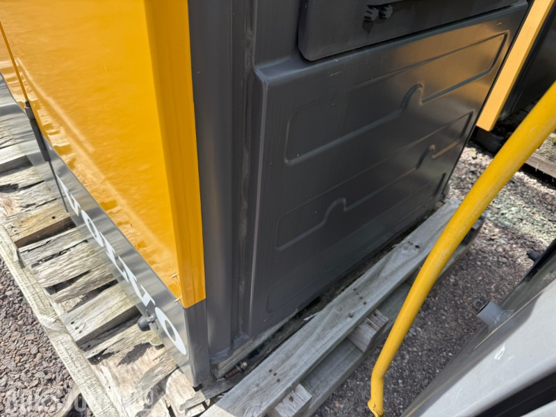 Volvo Førerhus til EC140E, EC160E, EC180E, EW160E, EWR150E, EWR170E - Gradbena oprema: slika 4 Volvo Førerhus til EC140E, EC160E, EC180E, EW160E, EWR150E, EWR170E - Gradbena oprema: slika 4