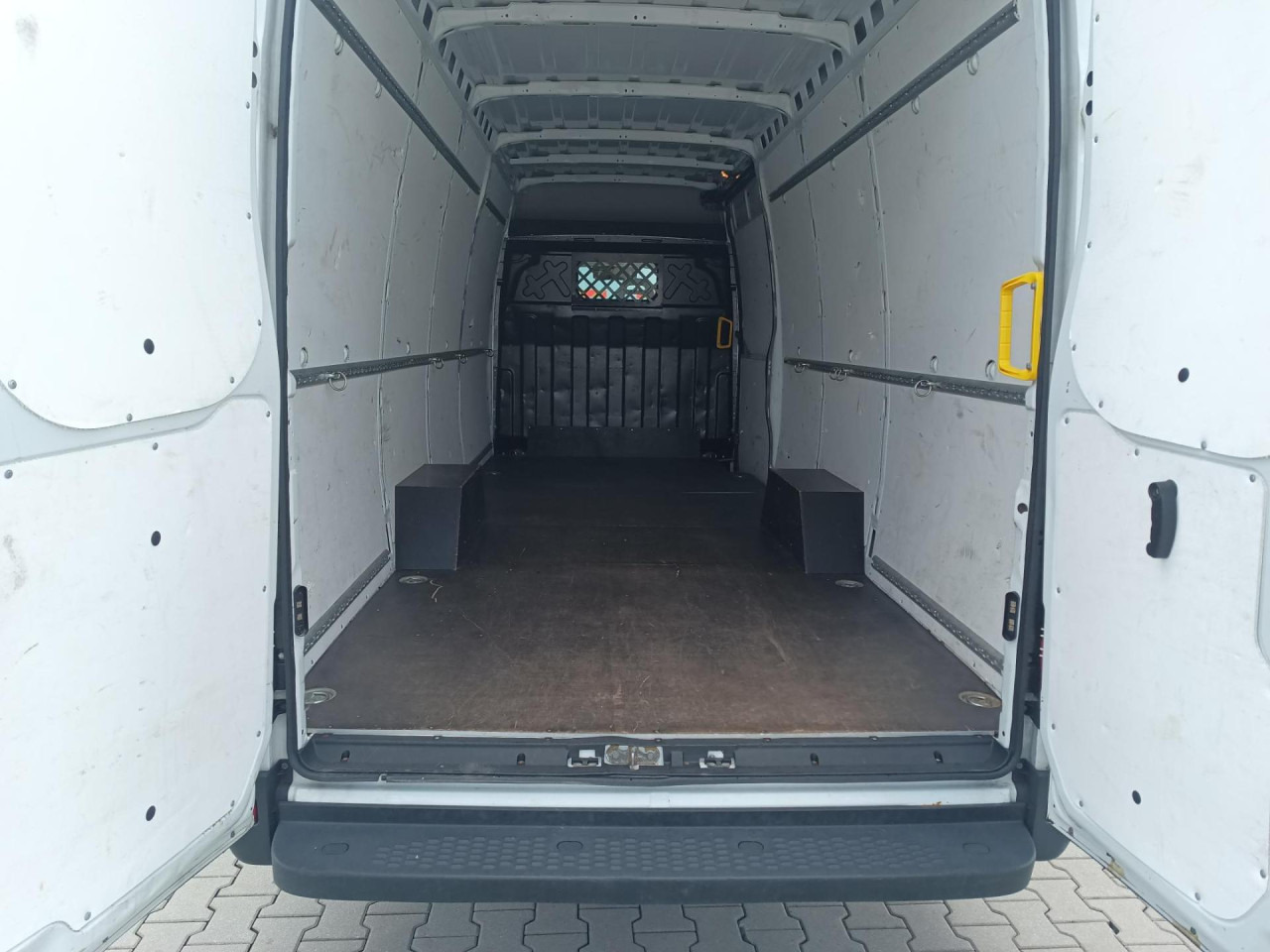 Furgon IVECO Daily 35S16A8V: slika 12