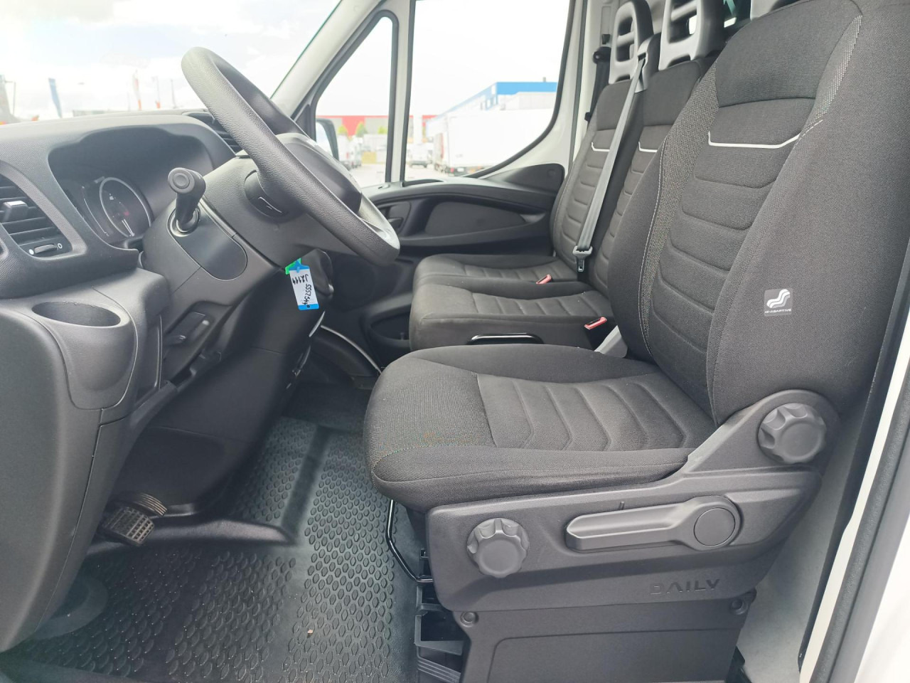IVECO Daily 35S16A8V - Furgon: slika 5 IVECO Daily 35S16A8V - Furgon: slika 5