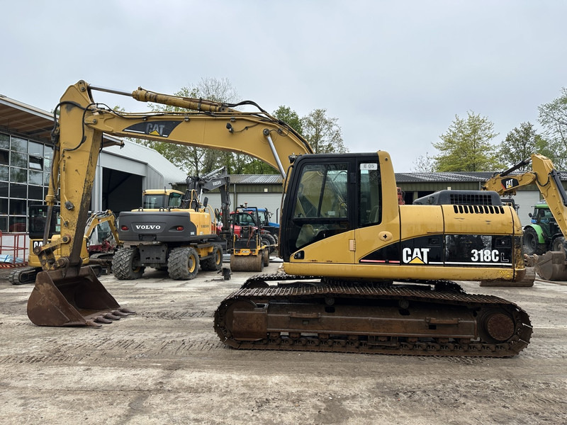 Caterpillar 318 CL Good undercarriage (not 320CL - 325CL) - Bager goseničar: slika 3 Caterpillar 318 CL Good undercarriage (not 320CL - 325CL) - Bager goseničar: slika 3