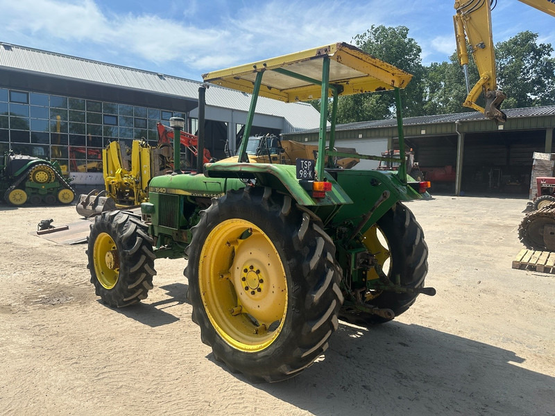 John Deere 1640 4x4 - Jahalni traktor: slika 5 John Deere 1640 4x4 - Jahalni traktor: slika 5