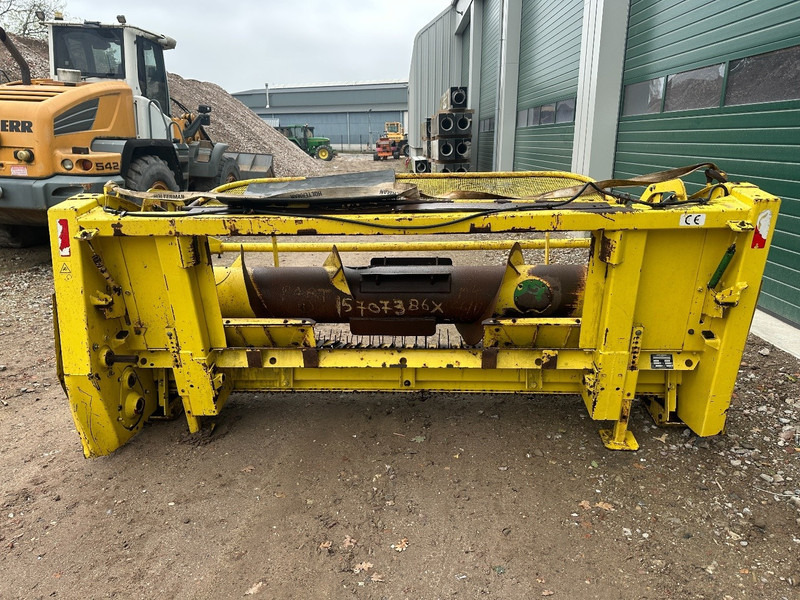 John Deere 630 A - Kombajn za krmo: slika 4 John Deere 630 A - Kombajn za krmo: slika 4