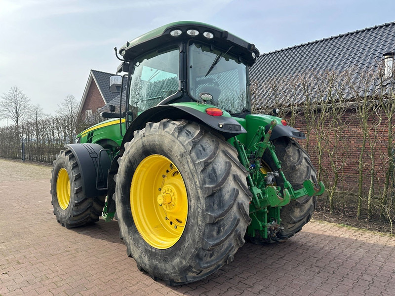 John Deere 8335R - Traktor: slika 3 John Deere 8335R - Traktor: slika 3