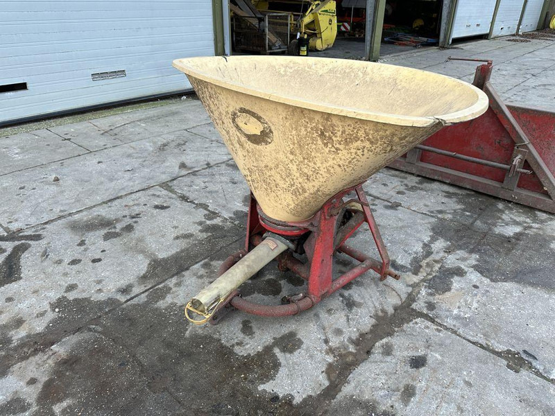 Kemper HT 2 Incl Cultivator | Incl Fertilizer spreader | SEE PICTURES - Kultivator: slika 5 Kemper HT 2 Incl Cultivator | Incl Fertilizer spreader | SEE PICTURES - Kultivator: slika 5