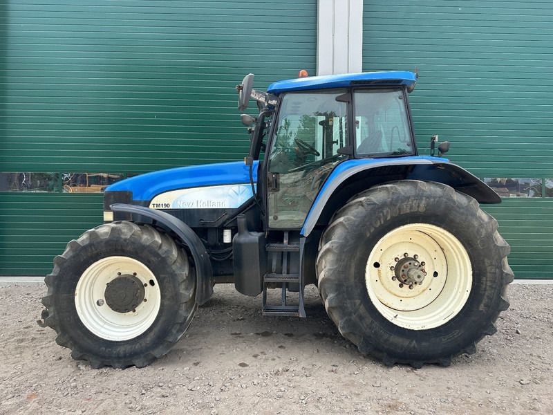 New Holland TM 190 - Traktor: slika 3 New Holland TM 190 - Traktor: slika 3