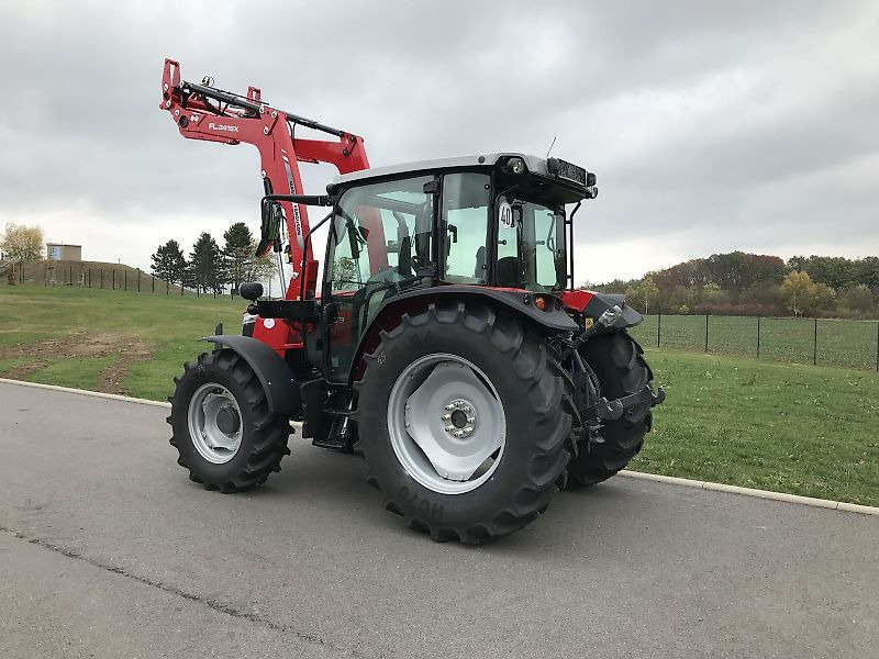 Massey Ferguson MF 4709 M Dyna-2 - Traktor: slika 2 Massey Ferguson MF 4709 M Dyna-2 - Traktor: slika 2