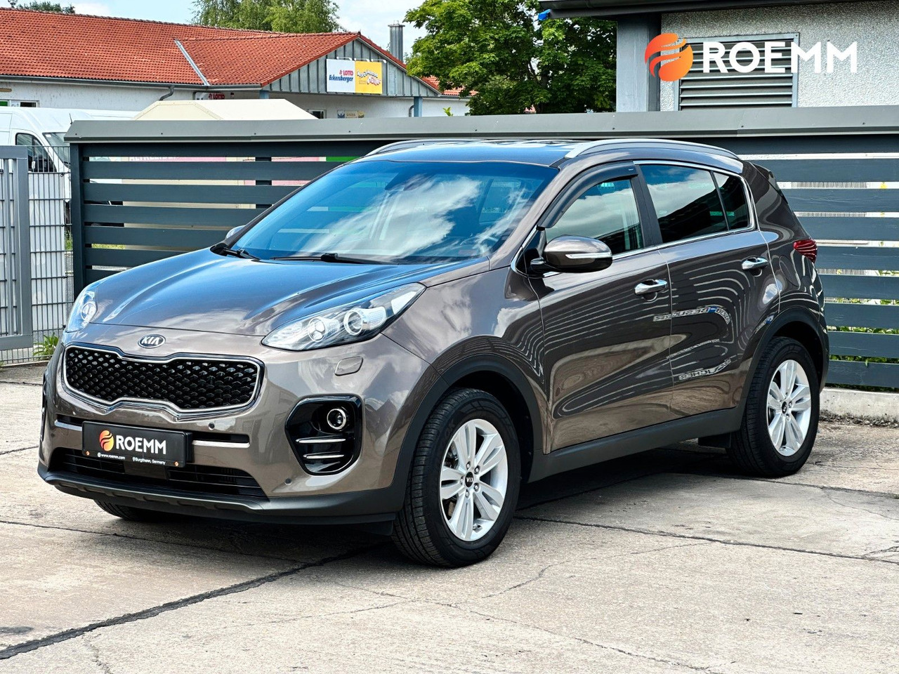 Kia Sportage Spirit 2WD*GARANTIE*JBL*Start/Stopp* - SUV: slika 1 Kia Sportage Spirit 2WD*GARANTIE*JBL*Start/Stopp* - SUV: slika 1