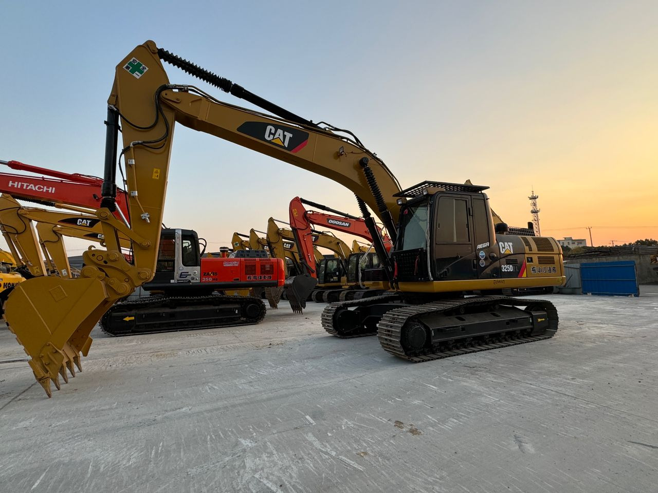 CATERPILLAR 325D CAT 320D 320D2 320GC 329D 330D 330D2 Used Excavator in High Quality for Sale - Bager goseničar: slika 3 CATERPILLAR 325D CAT 320D 320D2 320GC 329D 330D 330D2 Used Excavator in High Quality for Sale - Bager goseničar: slika 3