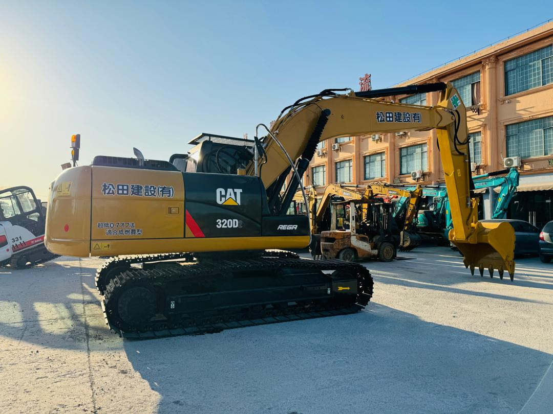 Bager goseničar Caterpillar 320D Used Excavator Secondhand Crawler Excavators CAT 320C 320CL 320BL 320GC 320GX 20T 25 Ton in Stock with High Quality: slika 7