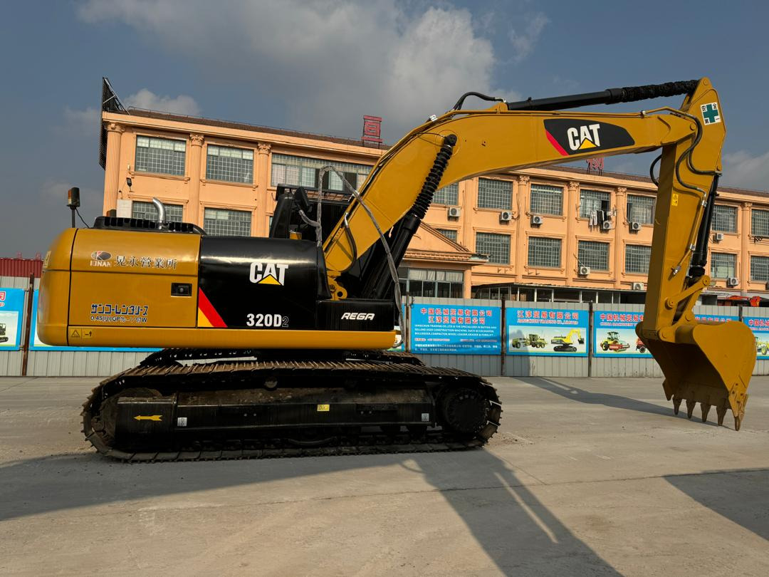 Bager goseničar Caterpillar 320D Used Excavator Secondhand Crawler Excavators CAT 320C 320CL 320BL 320GC 320GX 20T 25 Ton in Stock with High Quality: slika 6