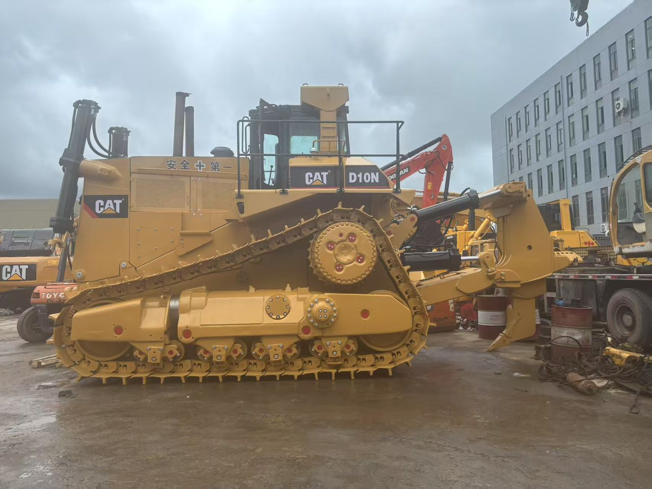 Caterpillar CAT CAT D10N D9R D8R D8N D8T D7G D7R D6G D6R D5K D4C Used Bulldozer Dozer - Buldožer: slika 4 Caterpillar CAT CAT D10N D9R D8R D8N D8T D7G D7R D6G D6R D5K D4C Used Bulldozer Dozer - Buldožer: slika 4