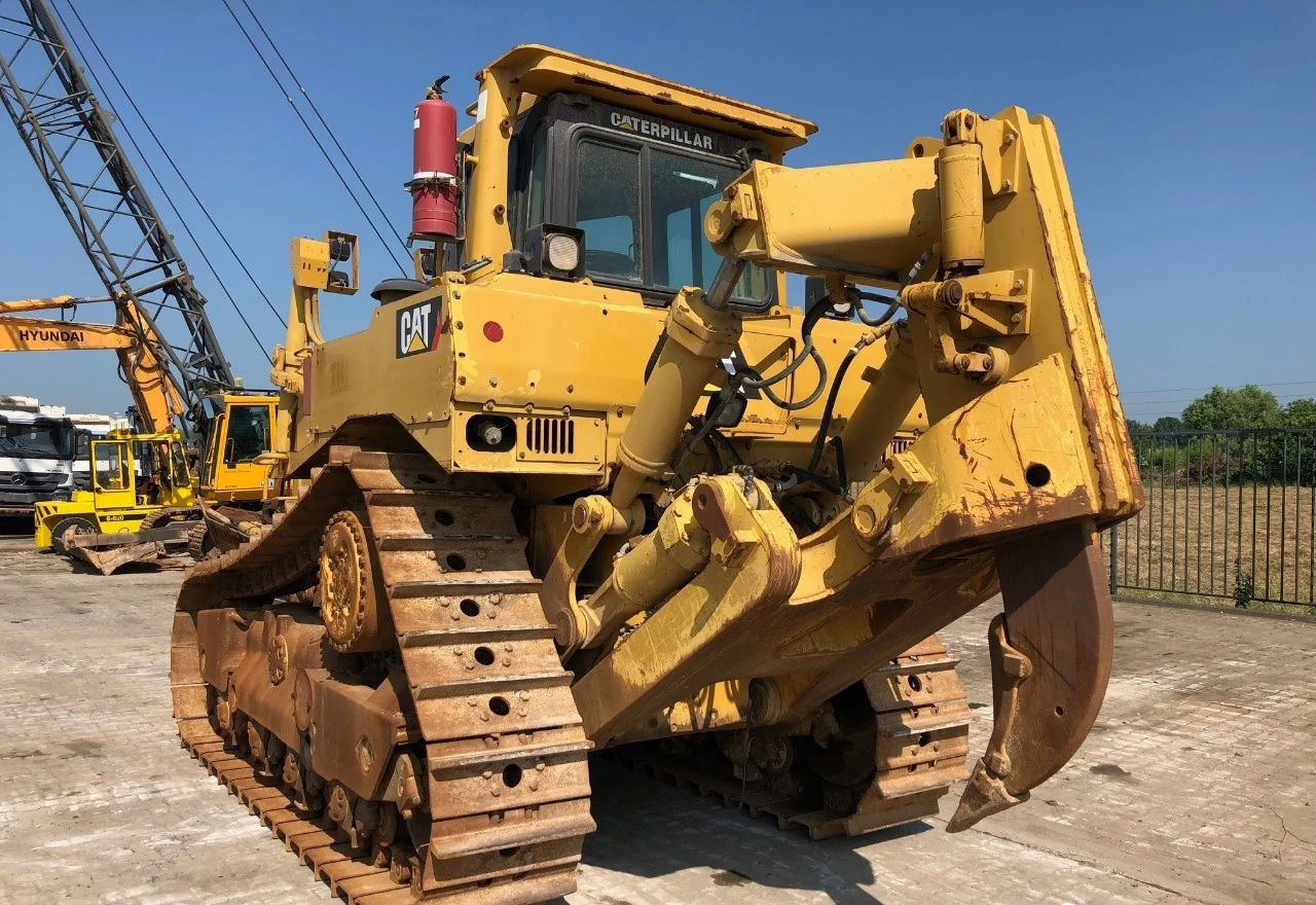 Caterpillar CAT D8R D8T D9R D10R D6G D6H D6R D7H D7E D7R Used Bulldozer Secondhand Bulldozers in High Quality - Buldožer: slika 2 Caterpillar CAT D8R D8T D9R D10R D6G D6H D6R D7H D7E D7R Used Bulldozer Secondhand Bulldozers in High Quality - Buldožer: slika 2