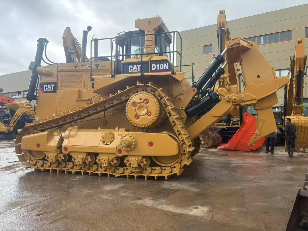 Caterpillar CAT Used Crawler Bulldozer Tractor D10N D9R D8R D8T D7R D7G D6G Dozer for Sale - Buldožer: slika 2 Caterpillar CAT Used Crawler Bulldozer Tractor D10N D9R D8R D8T D7R D7G D6G Dozer for Sale - Buldožer: slika 2