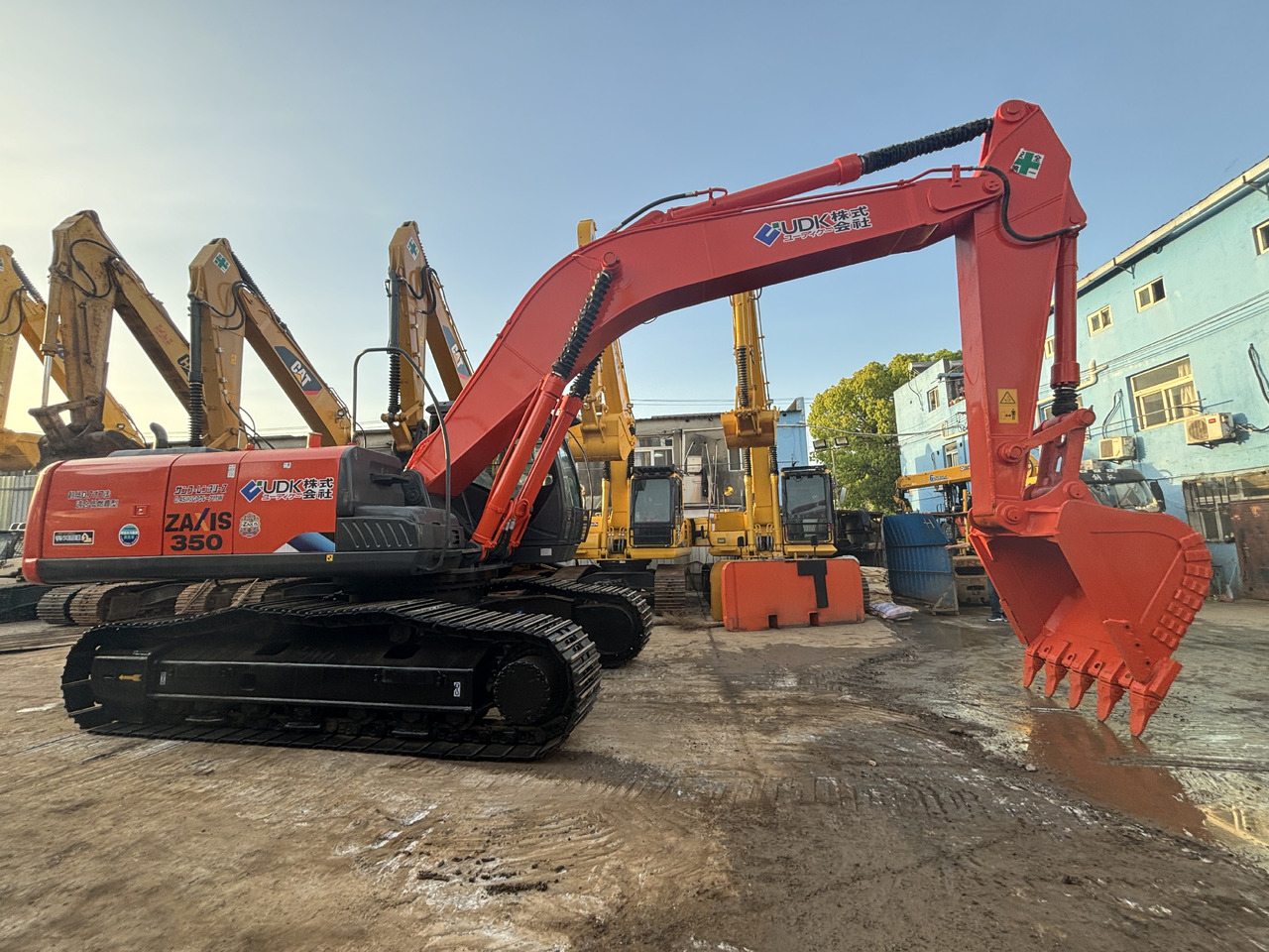 Hitachi ZX350 Used Excavator 35 Ton Crawler Hydraulic Secondhand Excavators Komatsu PC350 Caterpillar 336D2 Doosan DX300 dx420 Secondhand Excavators for Sale - Bager goseničar: slika 4 Hitachi ZX350 Used Excavator 35 Ton Crawler Hydraulic Secondhand Excavators Komatsu PC350 Caterpillar 336D2 Doosan DX300 dx420 Secondhand Excavators for Sale - Bager goseničar: slika 4