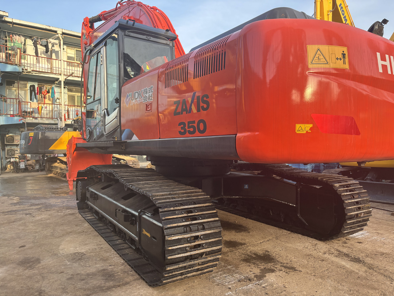 Hitachi ZX350 Used Excavator Hitachi 35 ton Secondhand Crawler Excavators Zx60 zx70 Zx120 Zx130 zx210 zx240 Zx300 zx850 - Bager goseničar: slika 5 Hitachi ZX350 Used Excavator Hitachi 35 ton Secondhand Crawler Excavators Zx60 zx70 Zx120 Zx130 zx210 zx240 Zx300 zx850 - Bager goseničar: slika 5