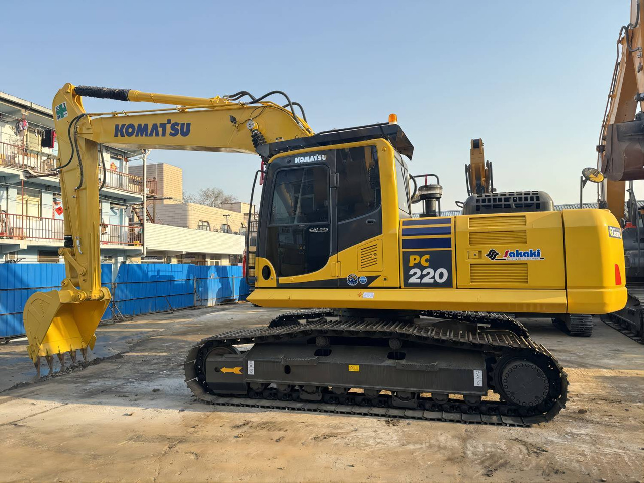 Komatsu PC220 PC210 PC200 Used Excavator Hydraulic Crawler in Good Price - Bager goseničar: slika 2 Komatsu PC220 PC210 PC200 Used Excavator Hydraulic Crawler in Good Price - Bager goseničar: slika 2