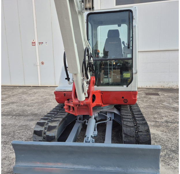 Takeuchi TB250 lizing Takeuchi TB250: slika 7