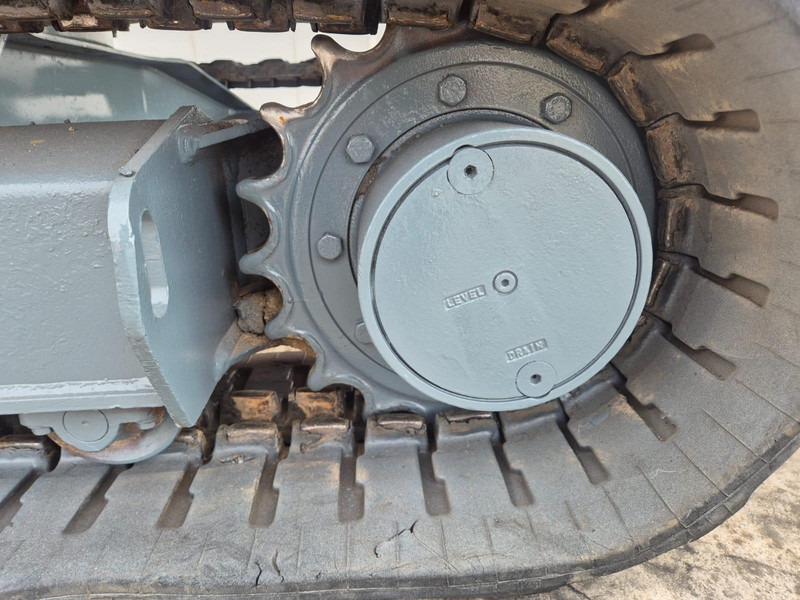 Takeuchi TB250 lizing Takeuchi TB250: slika 17