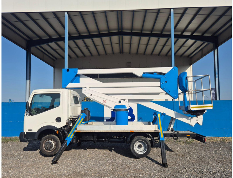 Nissan CABSTAR 35.12 SOCAGE DA320 - Tovornjak, Tovornjak z dvigalom: slika 1 Nissan CABSTAR 35.12 SOCAGE DA320 - Tovornjak, Tovornjak z dvigalom: slika 1