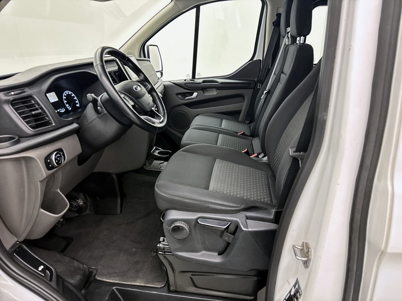 Ford Transit Custom 340 2.0 TDCI L2H1 170pk Dubbele Cabine Lichtmetaal Trekhaak 3400kg Achteruitrijcamera Cruise Control DC - Mali kombi, Dostavno vozilo z dvojno kabino: slika 4 Ford Transit Custom 340 2.0 TDCI L2H1 170pk Dubbele Cabine Lichtmetaal Trekhaak 3400kg Achteruitrijcamera Cruise Control DC - Mali kombi, Dostavno vozilo z dvojno kabino: slika 4