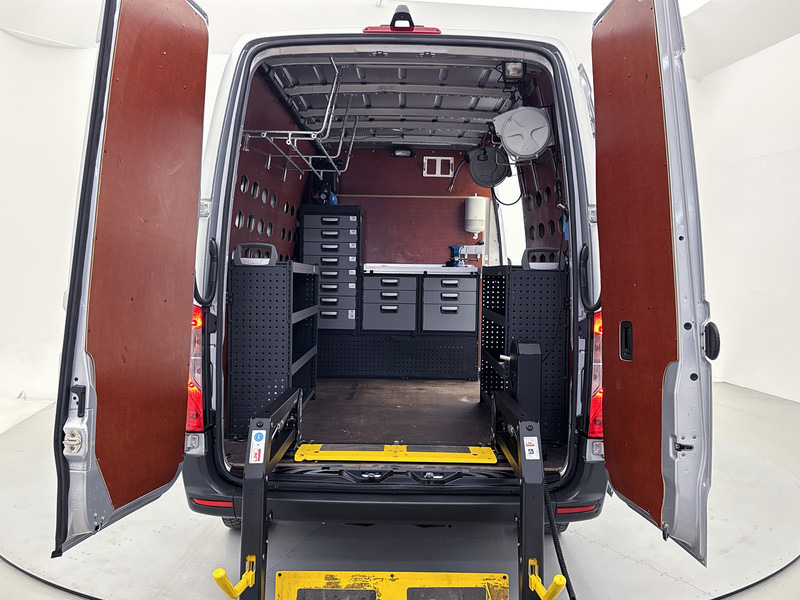 Mercedes-Benz Sprinter 315 1.9 CDI L2H2 Inrichting Navigatie Achteruitrijcamera Apple Carplay/Android Auto Cruise Control - Furgon: slika 5 Mercedes-Benz Sprinter 315 1.9 CDI L2H2 Inrichting Navigatie Achteruitrijcamera Apple Carplay/Android Auto Cruise Control - Furgon: slika 5