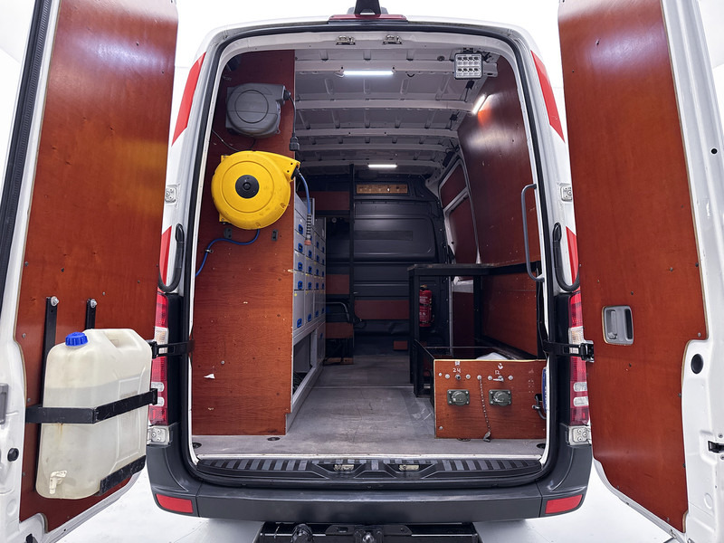Mercedes-Benz Sprinter 316 2.2 CDI 366 HD L2H2 3500KG Trekhaak Volledige Inrichting Aggregaat Navigatie Achteruitrijcamera Cruise Control - Furgon: slika 5 Mercedes-Benz Sprinter 316 2.2 CDI 366 HD L2H2 3500KG Trekhaak Volledige Inrichting Aggregaat Navigatie Achteruitrijcamera Cruise Control - Furgon: slika 5