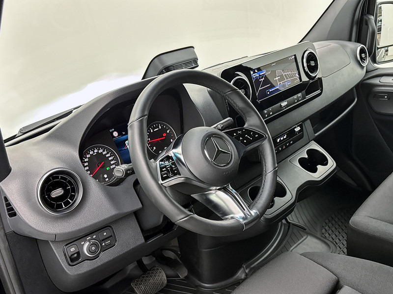 Mercedes-Benz Sprinter 317 1.9 CDI L2 Pro 3500kg trekhaak Navigatie Betimmering Camera + sensoren Stoel en stuurverwarming - Furgon: slika 5 Mercedes-Benz Sprinter 317 1.9 CDI L2 Pro 3500kg trekhaak Navigatie Betimmering Camera + sensoren Stoel en stuurverwarming - Furgon: slika 5