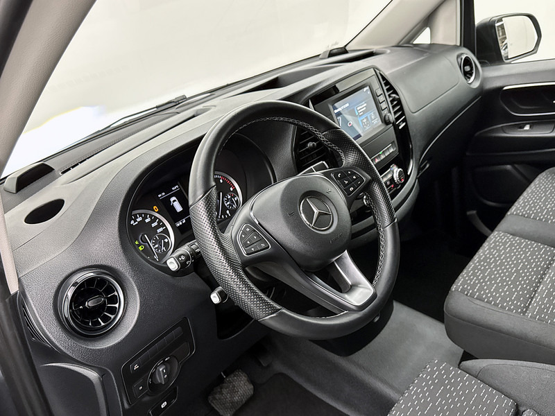 Mercedes-Benz Vito 116 CDI Lang Led NAP Climate Control Navigatie Trekhaak - Mali kombi: slika 5 Mercedes-Benz Vito 116 CDI Lang Led NAP Climate Control Navigatie Trekhaak - Mali kombi: slika 5
