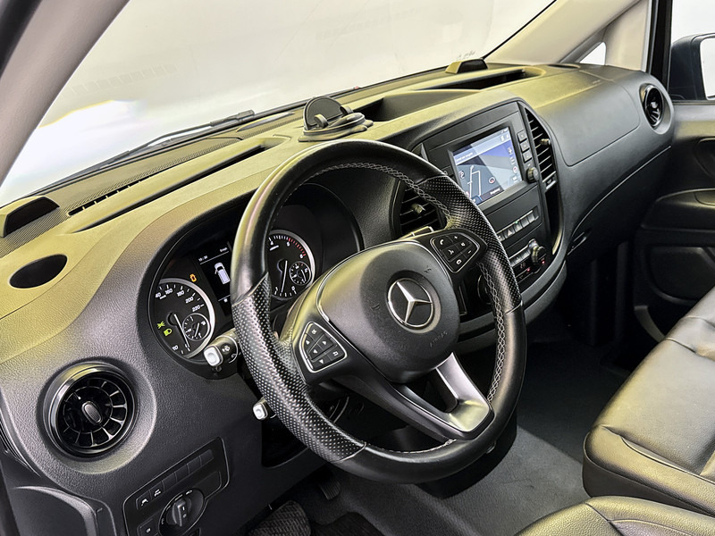 Mercedes-Benz Vito 119 CDI Lang Led 19"inch lichtmetaal Navigatie Trekhaak Camera Cruise control - Mali kombi: slika 4 Mercedes-Benz Vito 119 CDI Lang Led 19"inch lichtmetaal Navigatie Trekhaak Camera Cruise control - Mali kombi: slika 4