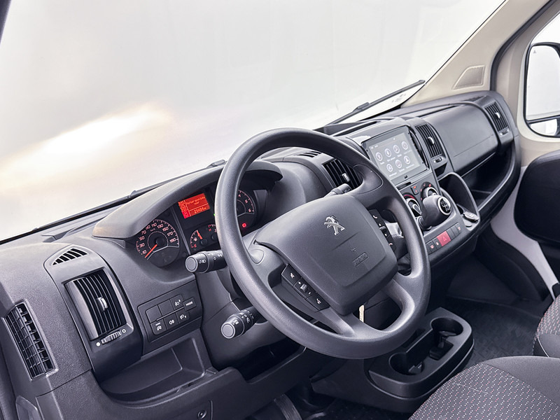 Peugeot Boxer 2.2 BlueHDi 120 L1H1 3.3t Trekhaak Achteruitrijcamera Betimmering Cruise Control - Mali kombi: slika 5 Peugeot Boxer 2.2 BlueHDi 120 L1H1 3.3t Trekhaak Achteruitrijcamera Betimmering Cruise Control - Mali kombi: slika 5