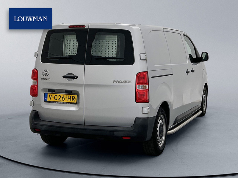 Toyota ProAce Worker 1.6 D-4D L2 Cool Comfort Betimmering Airco Sidebars Cruise Control - Mali kombi: slika 2 Toyota ProAce Worker 1.6 D-4D L2 Cool Comfort Betimmering Airco Sidebars Cruise Control - Mali kombi: slika 2
