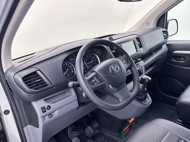 Toyota ProAce Worker 2.0 D-4D Professional DC Long Dubbele Cabine Navigatie Trekhaak Navigatie Cruise Control - Mali kombi, Dostavno vozilo z dvojno kabino: slika 5 Toyota ProAce Worker 2.0 D-4D Professional DC Long Dubbele Cabine Navigatie Trekhaak Navigatie Cruise Control - Mali kombi, Dostavno vozilo z dvojno kabino: slika 5
