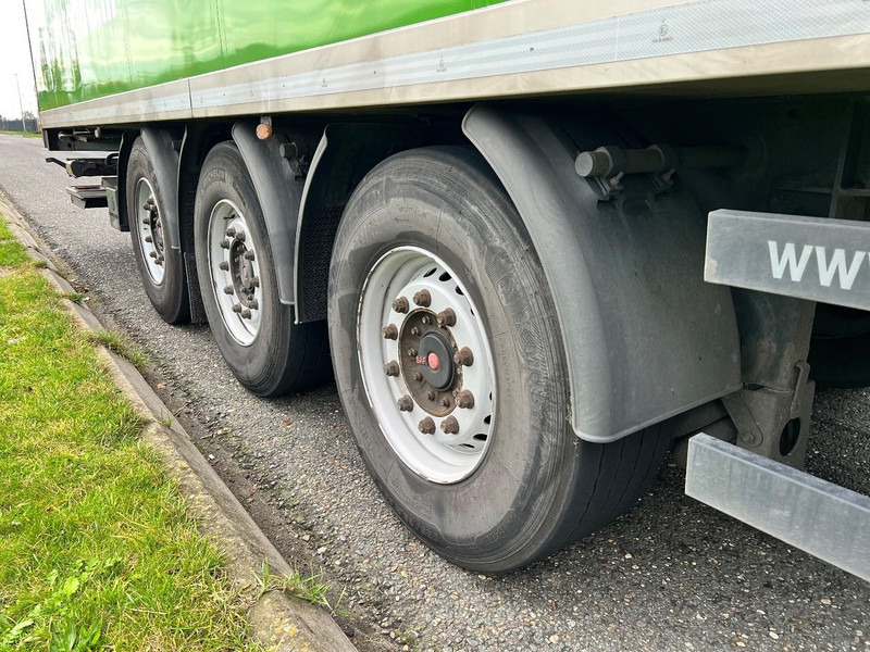 Kögel 3 assige koeloplegger Lift axle / Carrier Vector 1950 - Polprikolica hladilnik: slika 4 Kögel 3 assige koeloplegger Lift axle / Carrier Vector 1950 - Polprikolica hladilnik: slika 4