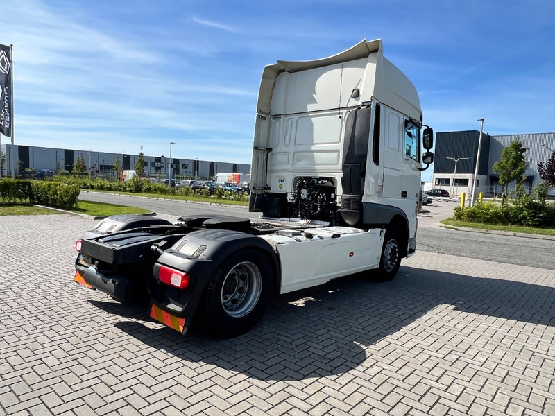 DAF XF 460 4x2 Trekker SSC / 2x Tank / full spoiler - Vlačilec: slika 5 DAF XF 460 4x2 Trekker SSC / 2x Tank / full spoiler - Vlačilec: slika 5