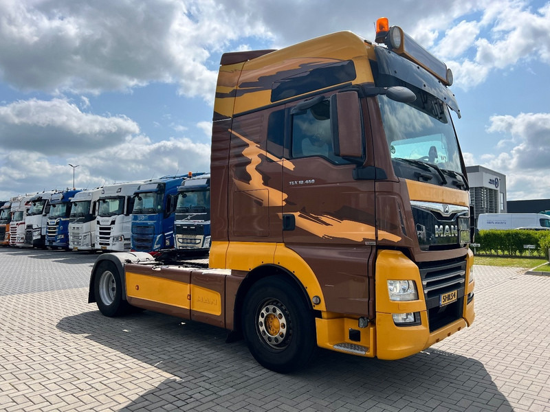 MAN TGX 18.460 4x2 trekker XXL / 2X Tank / ADR - Vlačilec: slika 3 MAN TGX 18.460 4x2 trekker XXL / 2X Tank / ADR - Vlačilec: slika 3