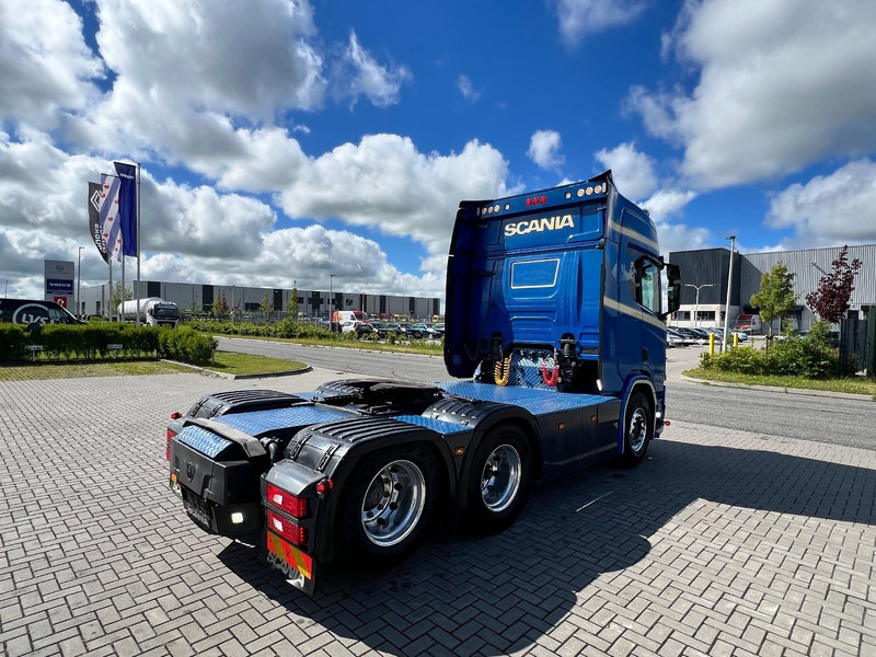 Scania R500 NGS 6x2 Trekker Retarder / Full Air / Special interior - Vlačilec: slika 5 Scania R500 NGS 6x2 Trekker Retarder / Full Air / Special interior - Vlačilec: slika 5