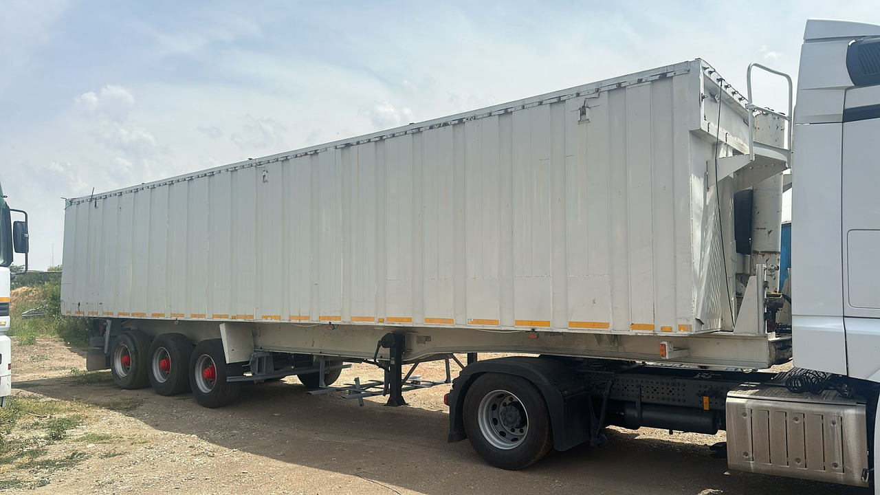 BENALU Bena Cereale 68m3 T34C1NL Aluminiu - Kiper polprikolica: slika 4 BENALU Bena Cereale 68m3 T34C1NL Aluminiu - Kiper polprikolica: slika 4