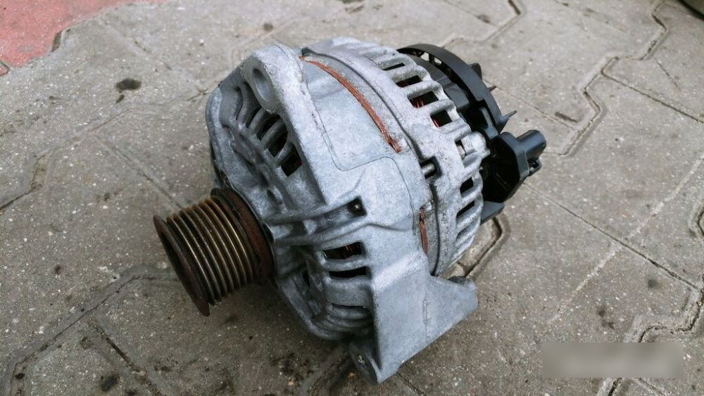 Bosch MAN TGA (2000-2008) - Alternator za Tovornjak: slika 1 Bosch MAN TGA (2000-2008) - Alternator za Tovornjak: slika 1