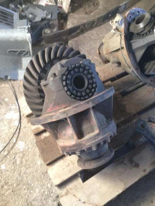 - Zadnja os za Tovornjak: slika 1 - Zadnja os za Tovornjak: slika 1