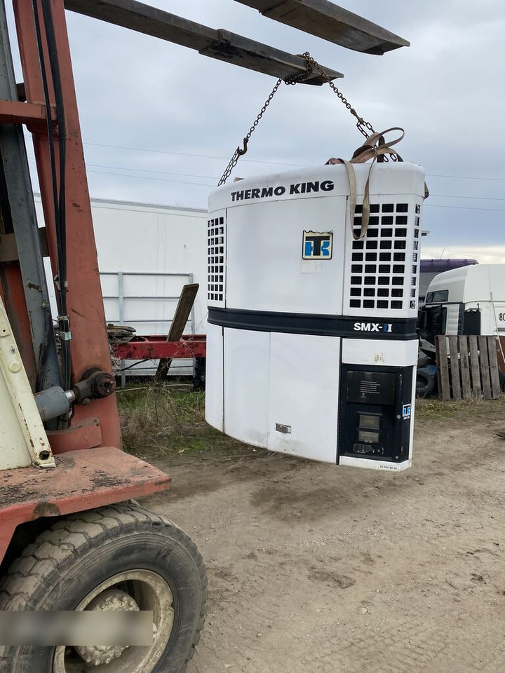 Schmitz Agregat Thermo King SMX II - 2 50 : R404A DIESEL + ELECTRO 380 - Hladilna enota za Prikolica: slika 2 Schmitz Agregat Thermo King SMX II - 2 50 : R404A DIESEL + ELECTRO 380 - Hladilna enota za Prikolica: slika 2