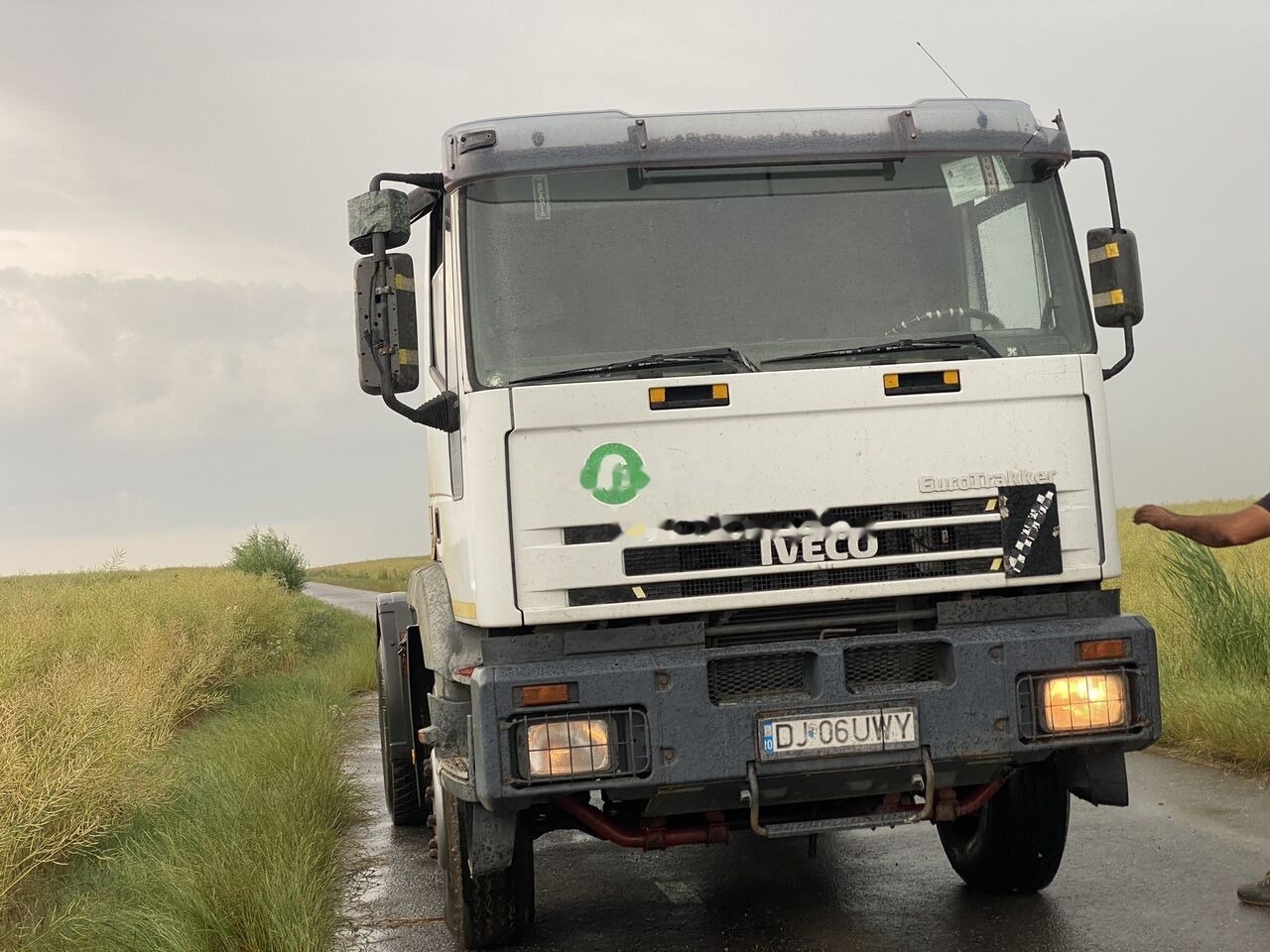 IVECO Eurotrakker 400E42HT 4x2 1Y3 - EURO 2 - Manual Injection Pomp - - Vlačilec: slika 5 IVECO Eurotrakker 400E42HT 4x2 1Y3 - EURO 2 - Manual Injection Pomp - - Vlačilec: slika 5