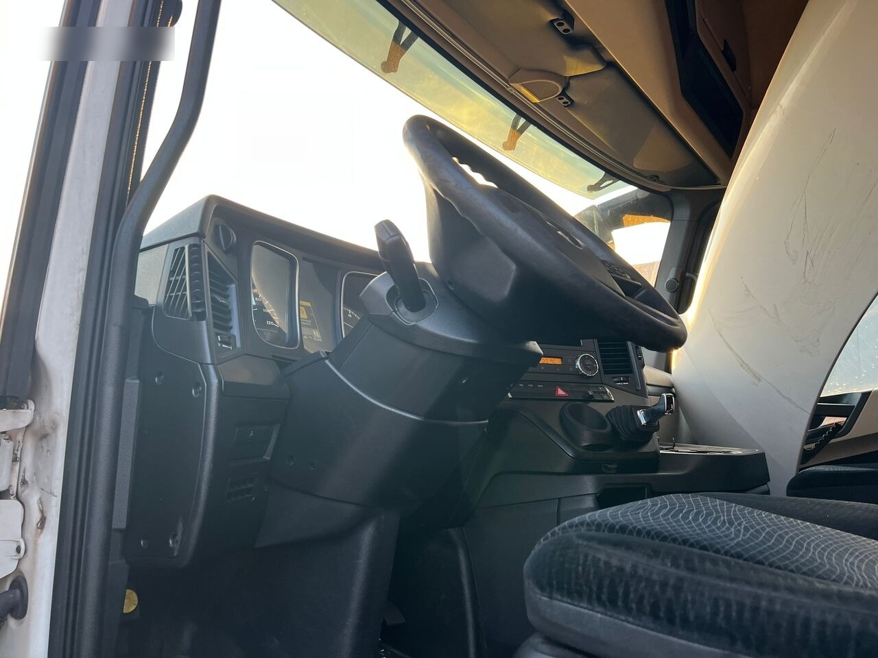 Mercedes-Benz Actros 1842 MP4 - Vlačilec: slika 4 Mercedes-Benz Actros 1842 MP4 - Vlačilec: slika 4