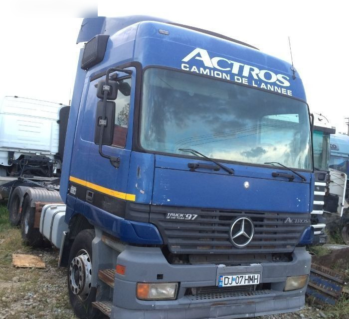 Mercedes-Benz Actros MP1 - Vlačilec: slika 2 Mercedes-Benz Actros MP1 - Vlačilec: slika 2