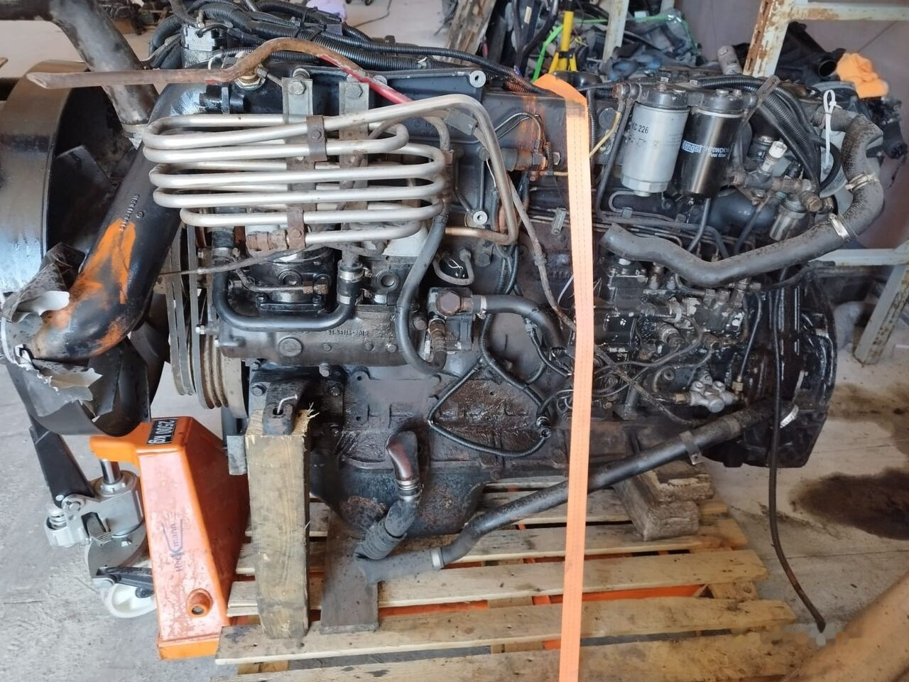 MAN D2876LF02 MAN F2000 - Motor za Tovornjak: slika 1 MAN D2876LF02 MAN F2000 - Motor za Tovornjak: slika 1