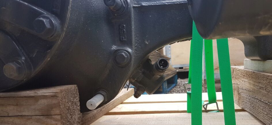 Renault 21008860 Renault MIDLUM truck - Os in deli za Tovornjak: slika 3 Renault 21008860 Renault MIDLUM truck - Os in deli za Tovornjak: slika 3