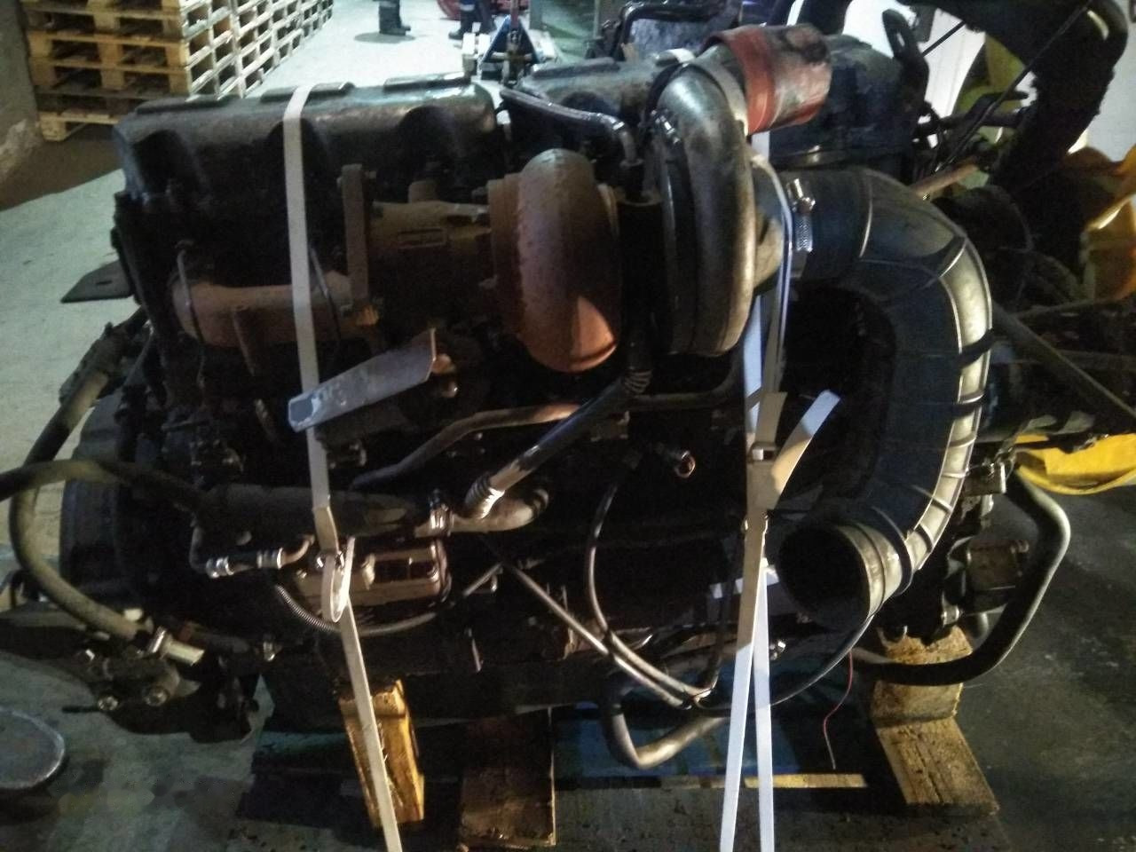 Renault E-TECH 440 Midr Renault MAGNUM - Motor za Tovornjak: slika 2 Renault E-TECH 440 Midr Renault MAGNUM - Motor za Tovornjak: slika 2